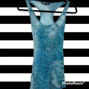 Aqua leopard tank